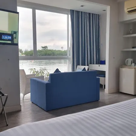 Phuket Boat Quay Hotel Panwa Beach Exterior photo