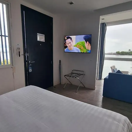 Phuket Boat Quay Hotel Panwa Beach Exterior photo